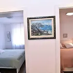 아파트 D&M Apartment With Pool, Kostrena